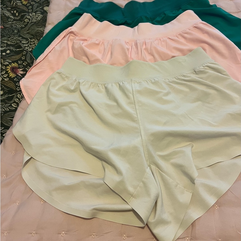 CRZ YOGA Women's Athletic Shorts - Green, Light Pink, Cream